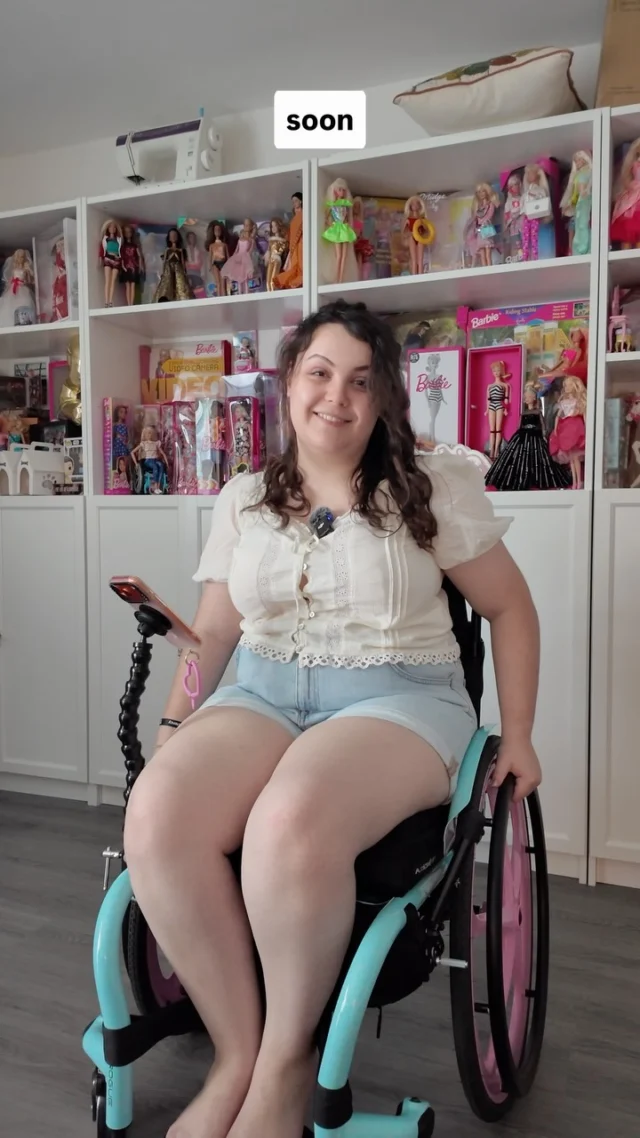 Have you been on Eurostar yet as a wheelchair user?Later in the month I will be going via London to Paris and I am so excited for the experience. Often I see a lot of challenges surrounding air flight with mobility aids, so this is a great alternative.It was one of @adaptdefy’s recent blog posts that inspired me to make the video as I haven’t seen much on preparing for a train journey - but they also done one for air flights!  https://adaptdefy.com/blogs/wheelchair/flying-with-a-wheelchair-our-complete-guide-to-stress-free-air-travelI’m going to be doing more content on my travels, so I’d love to know what questions you have about the experience!