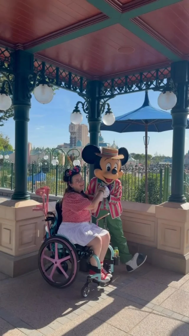 4 things we loved about the accessibility at Disneyland Paris. How do you find the parks?VD: Various clips of two white women, one who is a wheelchair user around the Disney Parks.